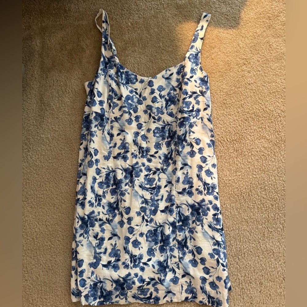 Abercrombie & Fitch White Dress with Blue Floral Print